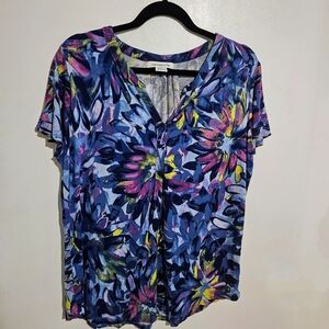 Liz Claiborne Blue and Purple Floral Short Sleeve V-Neck Blouse Size Large